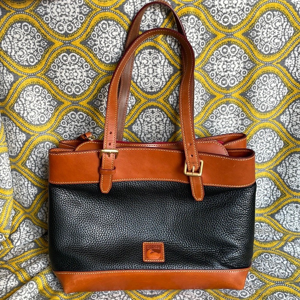 Leather Dooney and Bourke shoulder bag